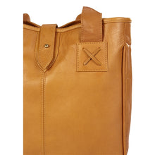 Load image into Gallery viewer, Leather Everyday Square Tote
