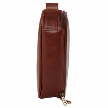 Load image into Gallery viewer, Tuscan Leather Accessory-Toiletry Case
